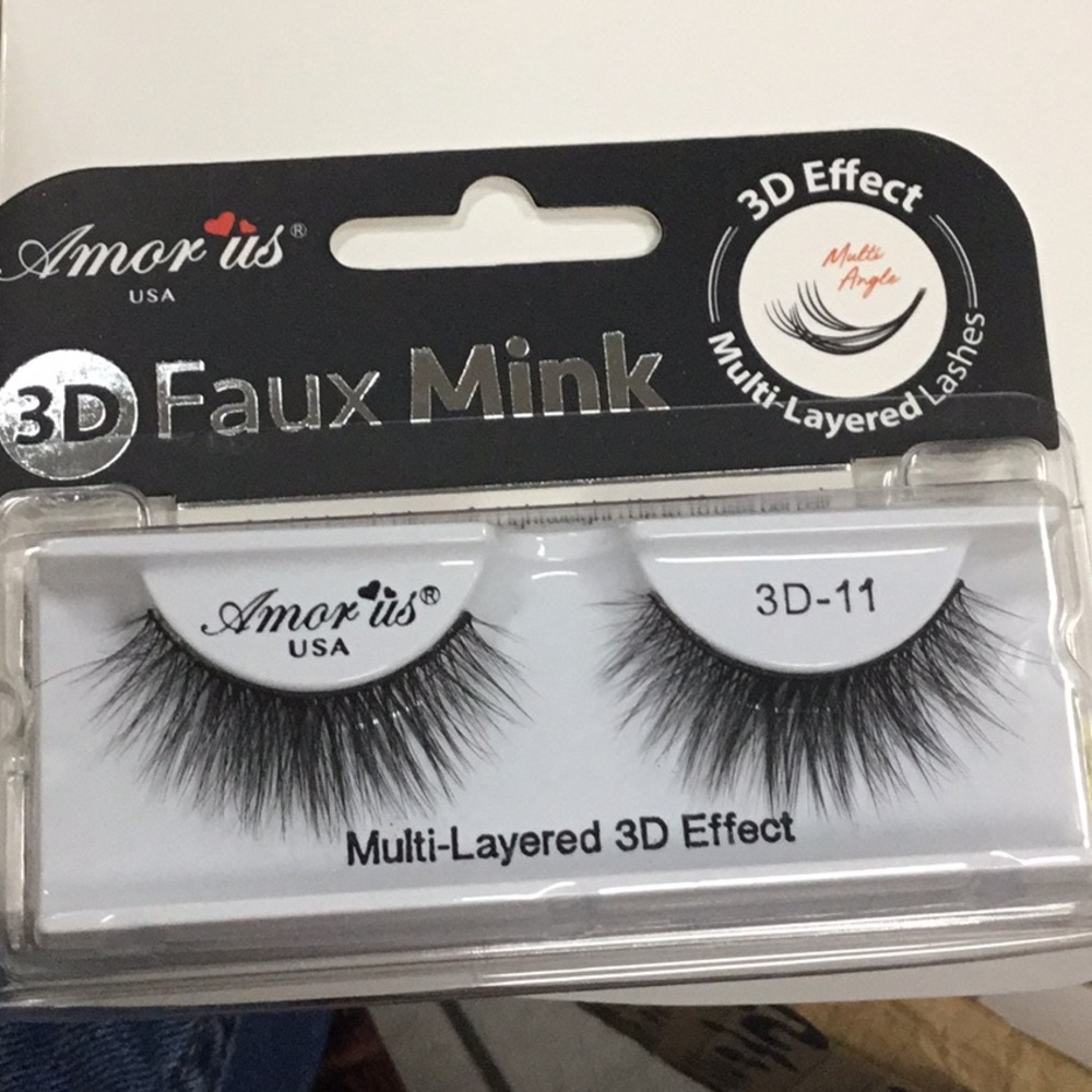Amour Us lashes